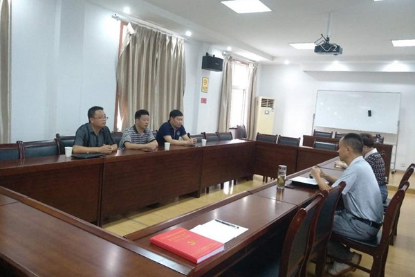 區直工委赴區老干部服務中心調研指導黨建工作.jpg 區直工委赴區老干部服務中心調研指導黨建工作.jpg